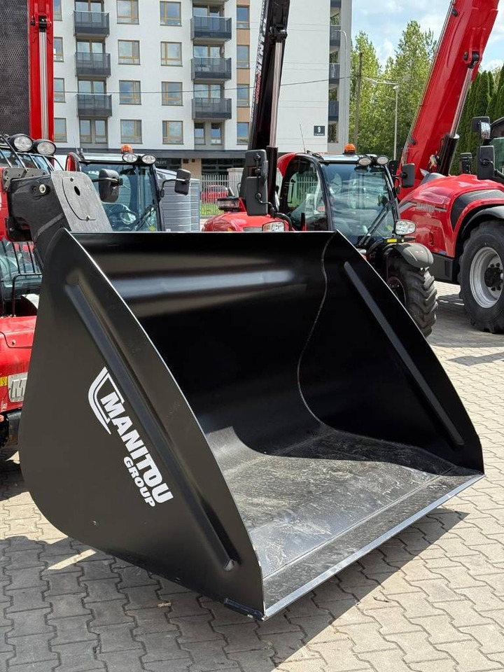 Manitou CBA 1500 L2050 653035 2025 - Godet pour Engins de chantier: photos 1 Manitou CBA 1500 L2050 653035 2025 - Godet pour Engins de chantier: photos 1