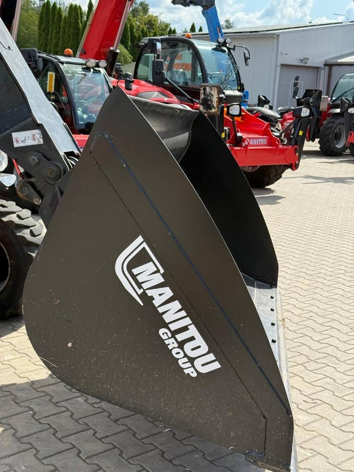 Manitou CBA 1500 L2450 LDR 570548 NEW - Godet pour Engins de chantier: photos 2 Manitou CBA 1500 L2450 LDR 570548 NEW - Godet pour Engins de chantier: photos 2