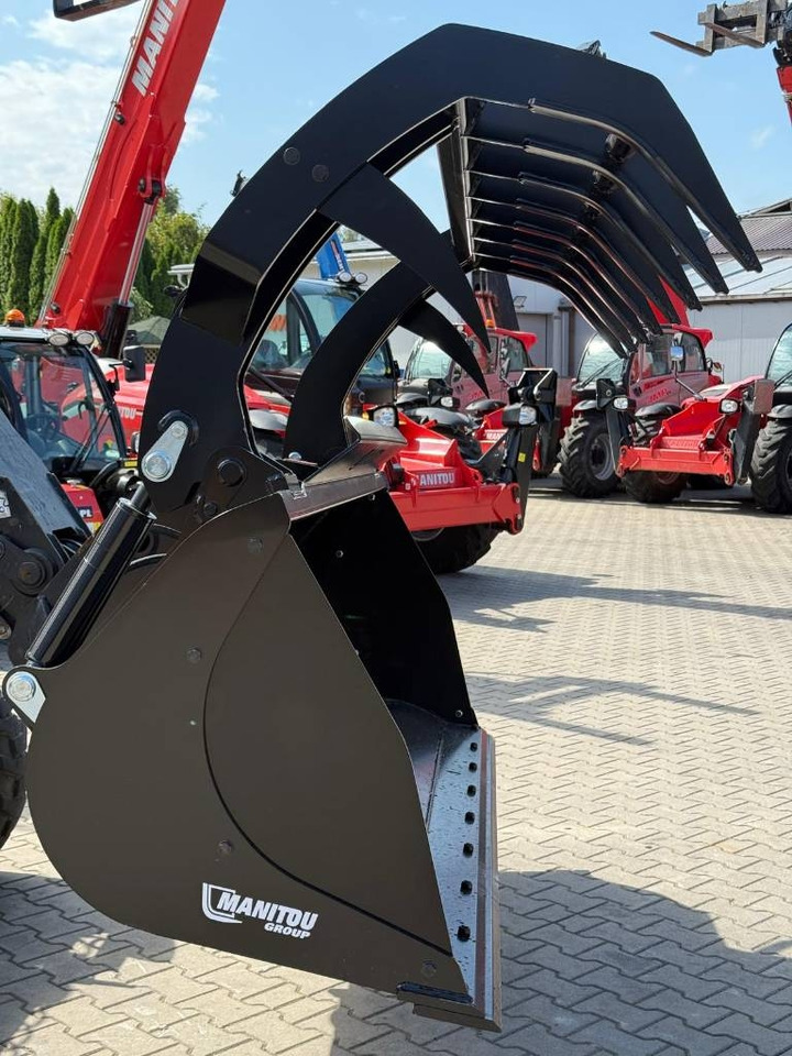 Manitou CBG 2450 / 1400 WE NEW - Godet pour chargeur: photos 1 Manitou CBG 2450 / 1400 WE NEW - Godet pour chargeur: photos 1