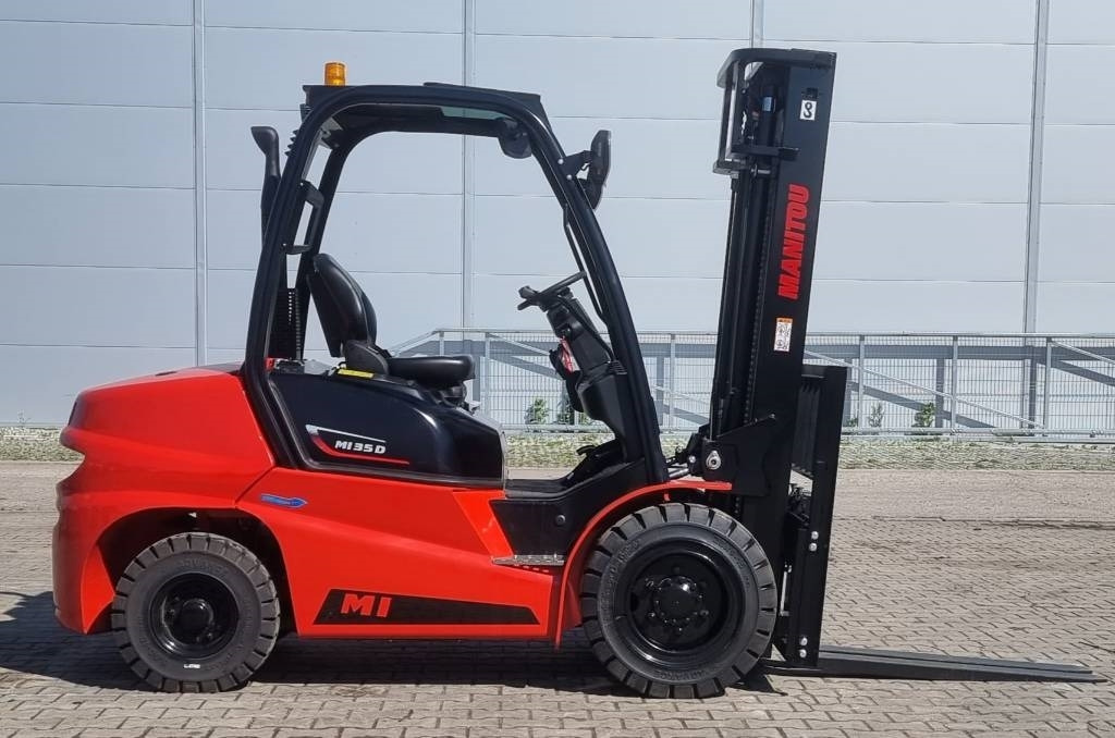 Chariot élévateur diesel Manitou MI 35 D UNUSED: photos 10 Chariot élévateur diesel Manitou MI 35 D UNUSED: photos 10