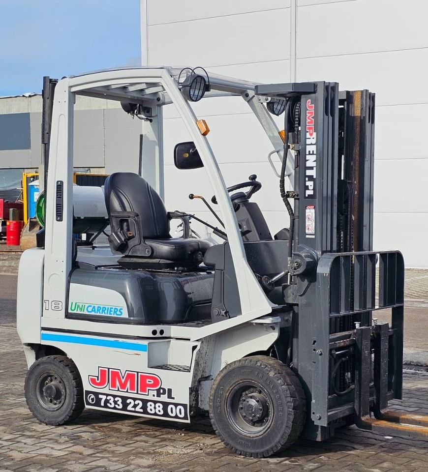 UniCarriers DX 18 P1D1A18LQ - Chariot élévateur à gaz: photos 4 UniCarriers DX 18 P1D1A18LQ - Chariot élévateur à gaz: photos 4