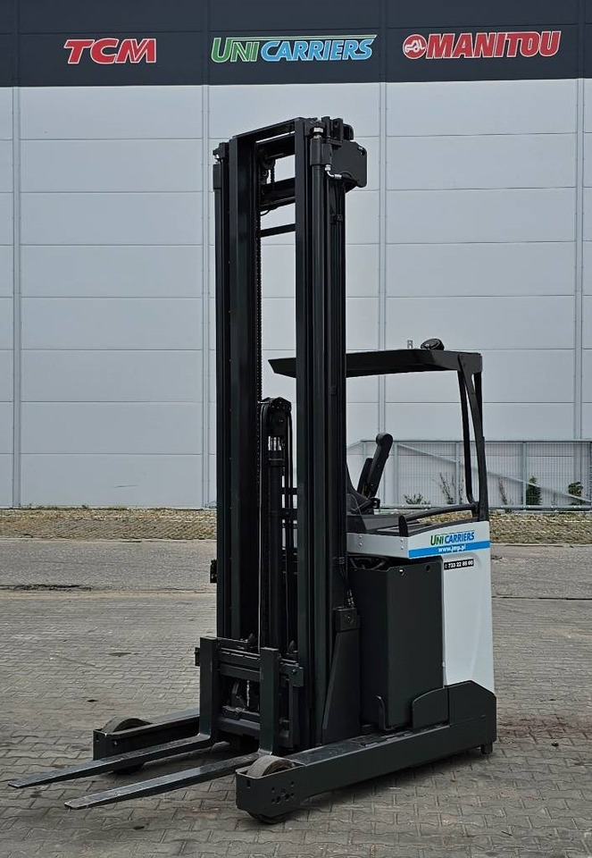 UniCarriers UMS 200 DTFVRF845 - Chariot à mât rétractable: photos 5 UniCarriers UMS 200 DTFVRF845 - Chariot à mât rétractable: photos 5