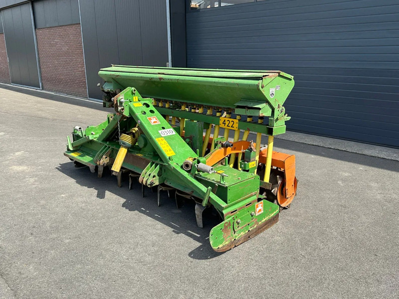Amazone RX 3000 - Herse: photos 1 Amazone RX 3000 - Herse: photos 1