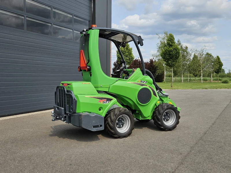 Avant E527 TDL+ mini-shovel - Chargeuse compacte sur chenilles: photos 3 Avant E527 TDL+ mini-shovel - Chargeuse compacte sur chenilles: photos 3