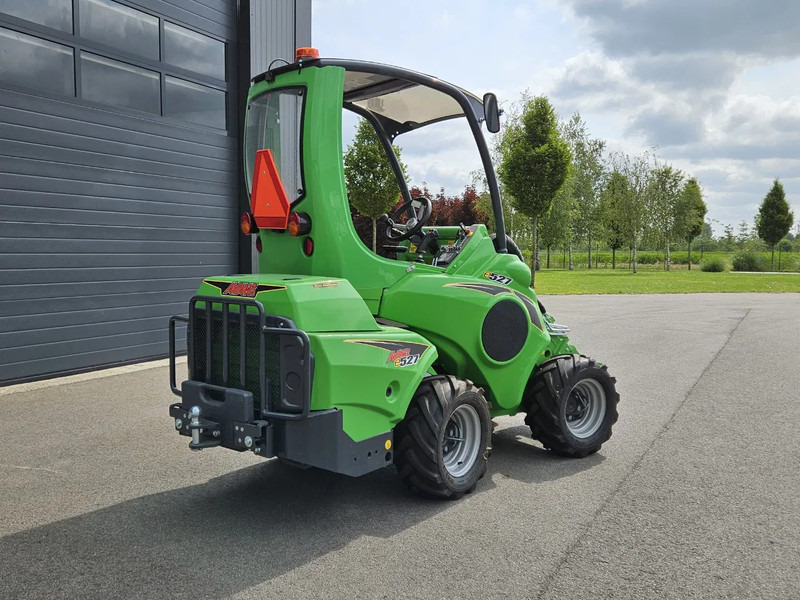 Avant E527 mini-shovel - Chargeuse compacte sur chenilles: photos 4 Avant E527 mini-shovel - Chargeuse compacte sur chenilles: photos 4