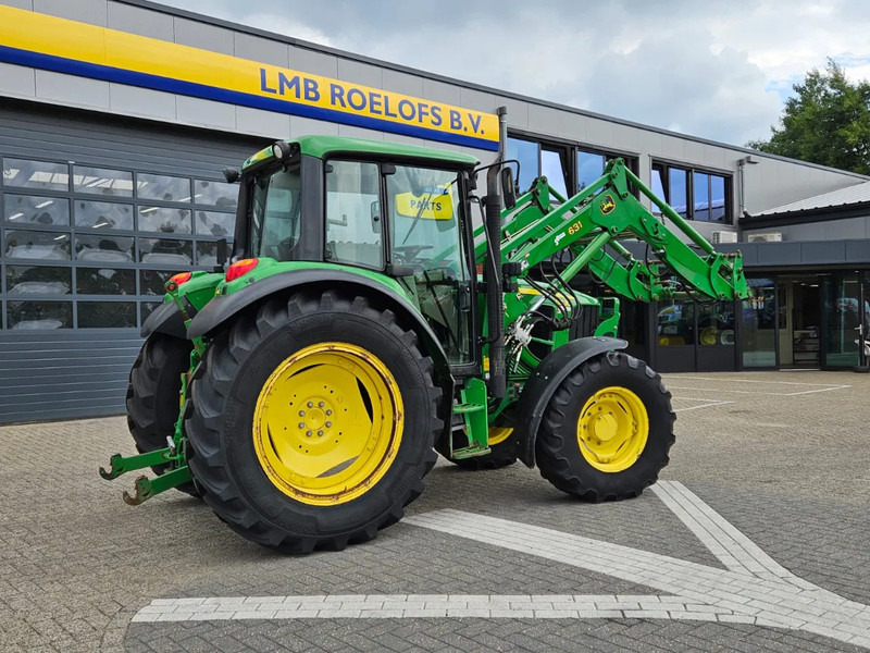 John Deere 6230 met 631 voorlader - Tracteur agricole: photos 3 John Deere 6230 met 631 voorlader - Tracteur agricole: photos 3