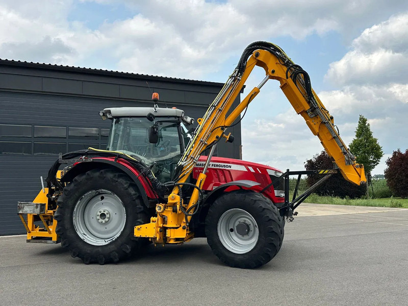 Massey Ferguson 6713S Dyna 6 - Tracteur agricole: photos 2 Massey Ferguson 6713S Dyna 6 - Tracteur agricole: photos 2
