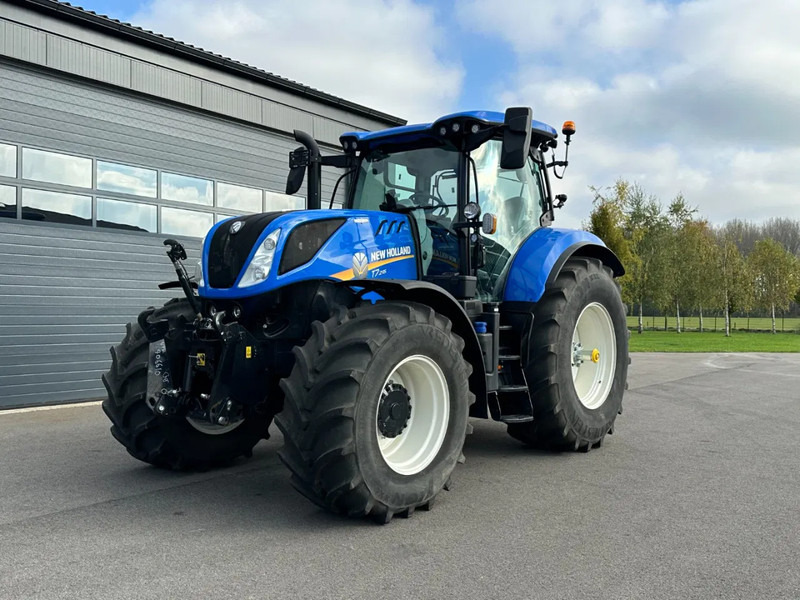 Tracteur agricole New Holland T7.245 Autocommand Stage 5: photos 18