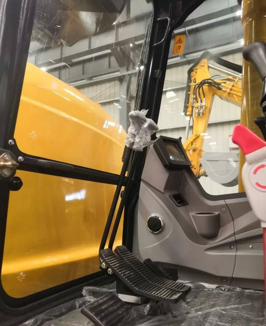 Pelle sur chenille neuf NEW MAXUS 13 Ton Crawler Excavator Warranty up to 10 YEARS НОВА Копарка гусенична MAXUS 13 тонн Гарантія до 10 РОКІВ NOWA Koparka gąsienicowa MAXUS 13 ton Gwarancja do 10 LAT: photos 7