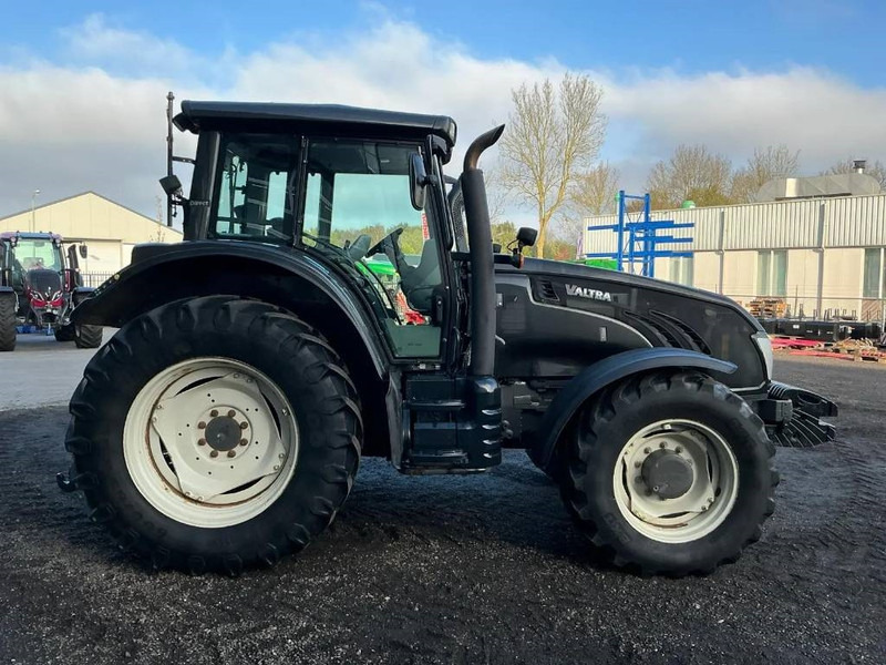 Valtra T163 Ecopower Direct - Tracteur agricole: photos 4 Valtra T163 Ecopower Direct - Tracteur agricole: photos 4