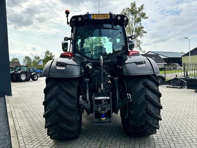 Valtra T235 Direct Smart Touch TWINTRAC! 745 HOURS - Tracteur agricole: photos 5 Valtra T235 Direct Smart Touch TWINTRAC! 745 HOURS - Tracteur agricole: photos 5