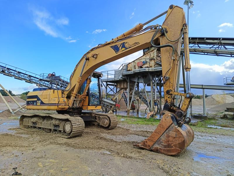 Caterpillar 320BL - Pelle sur chenille: photos 2 Caterpillar 320BL - Pelle sur chenille: photos 2