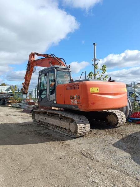Hitachi ZX210LC-3 - Pelle sur chenille: photos 4 Hitachi ZX210LC-3 - Pelle sur chenille: photos 4