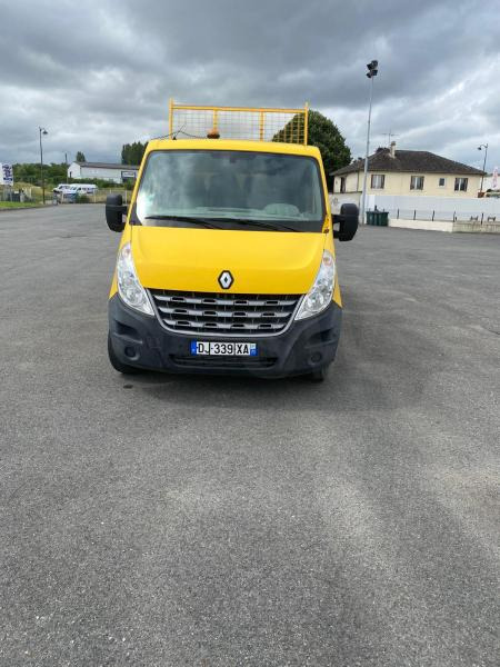 Renault Master 150 DCI - Utilitaire benne: photos 2 Renault Master 150 DCI - Utilitaire benne: photos 2