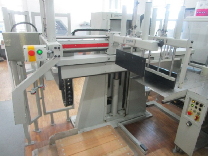 ENTLADER KNORR ABS-110-2-L6L - Machine d'impression: photos 2 ENTLADER KNORR ABS-110-2-L6L - Machine d'impression: photos 2