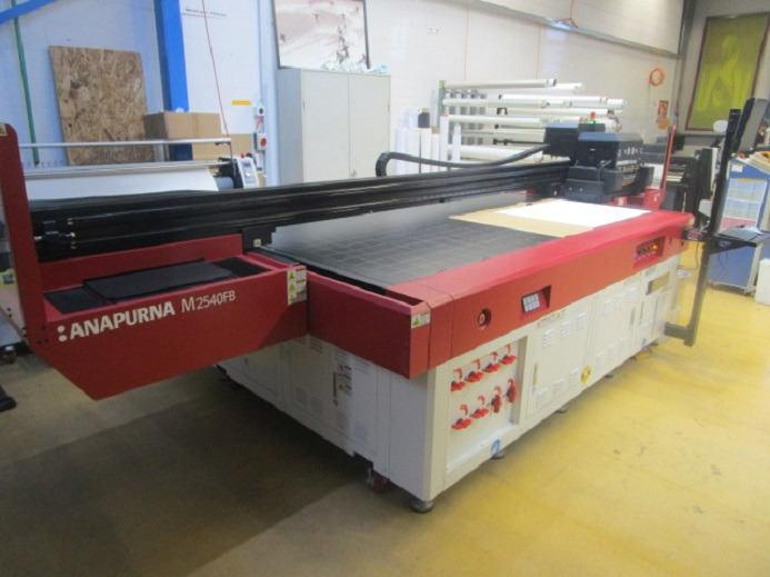FLACHBETT-UV-GROSSFORMATDRUCKER AGFA ANAPURNA M2540 FB - Machine d'impression numérique: photos 2 FLACHBETT-UV-GROSSFORMATDRUCKER AGFA ANAPURNA M2540 FB - Machine d'impression numérique: photos 2
