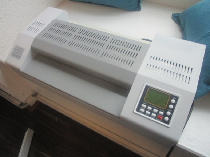 LAMINATOR SKY-335R6 - Machine d'impression: photos 1 LAMINATOR SKY-335R6 - Machine d'impression: photos 1