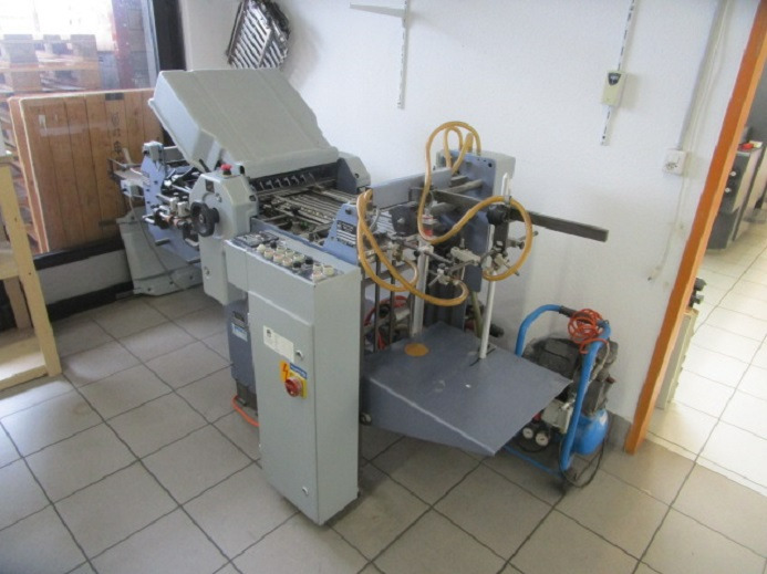 STAHL T36-4 / KB-F (BEIPACKZETTEL FÜR MEDIKAMENTE) - Plieuse de bureau: photos 2 STAHL T36-4 / KB-F (BEIPACKZETTEL FÜR MEDIKAMENTE) - Plieuse de bureau: photos 2