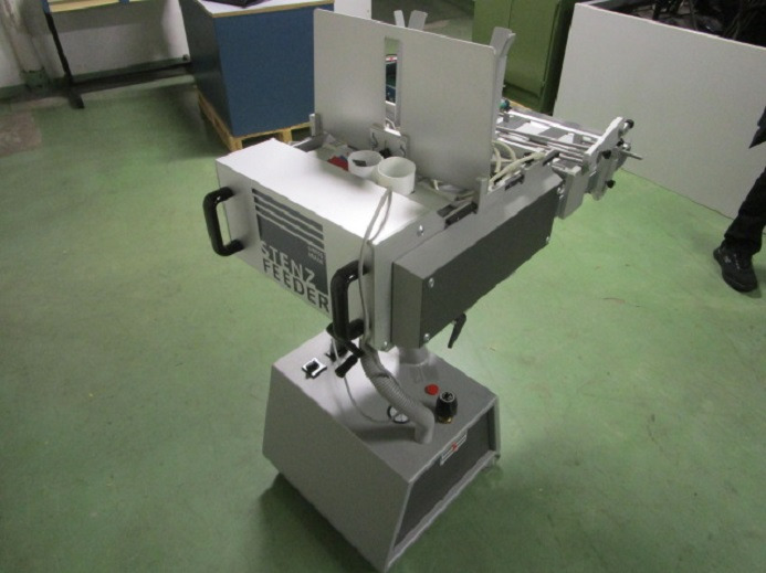 STENZ FEEDER - Machine d'impression: photos 4 STENZ FEEDER - Machine d'impression: photos 4