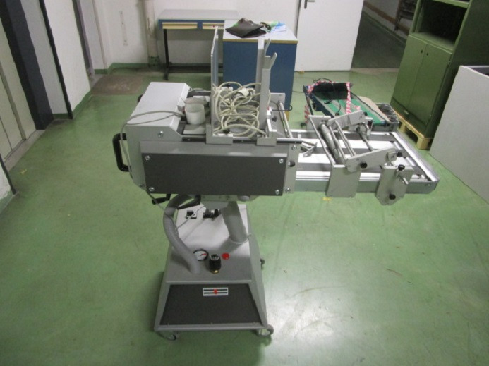STENZ FEEDER - Machine d'impression: photos 1 STENZ FEEDER - Machine d'impression: photos 1