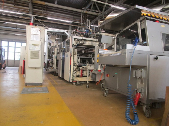 THERMOFORMMASCHINE ILLIG RDM K 50 & GREINER STAPELUNG - Machine d'emballage et de conditionnement: photos 2 THERMOFORMMASCHINE ILLIG RDM K 50 & GREINER STAPELUNG - Machine d'emballage et de conditionnement: photos 2
