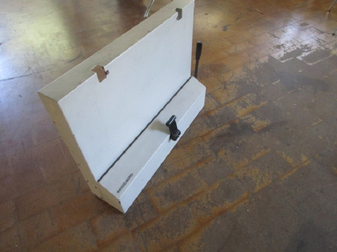 TISCH-PLATTENABKANTGERÄT G2.090.9051/01 FÜR SM 52 - Machine d'impression: photos 3 TISCH-PLATTENABKANTGERÄT G2.090.9051/01 FÜR SM 52 - Machine d'impression: photos 3