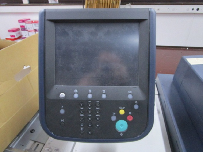 XEROX VERSANT 180 PRESS - Machine d'impression numérique: photos 5 XEROX VERSANT 180 PRESS - Machine d'impression numérique: photos 5