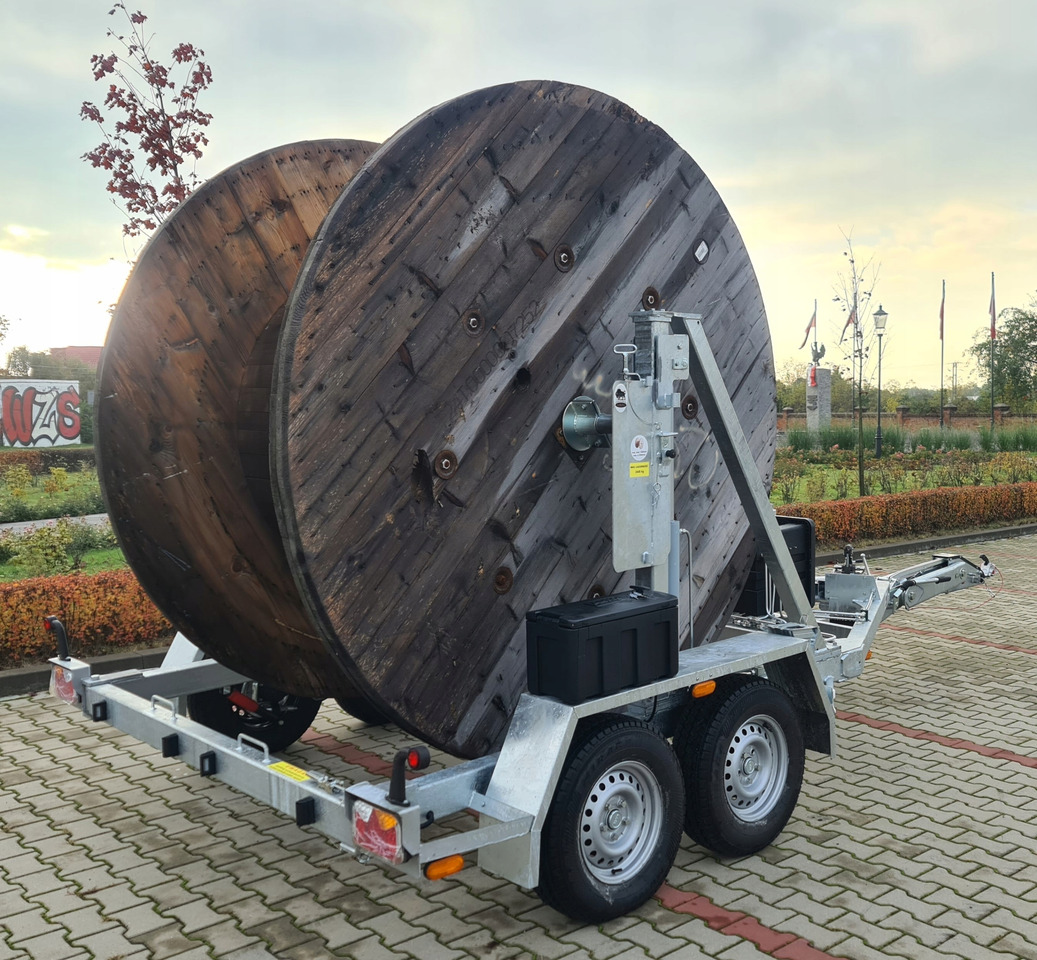 PRZYCZEPA SŁUPOWA KABLOWA PRZEWÓZ KABLI 3500 KG / POLE CABLE TRAILER FOR CABLE TRANSPORT 3500 KG - Remorque porte-touret: photos 2 PRZYCZEPA SŁUPOWA KABLOWA PRZEWÓZ KABLI 3500 KG / POLE CABLE TRAILER FOR CABLE TRANSPORT 3500 KG - Remorque porte-touret: photos 2