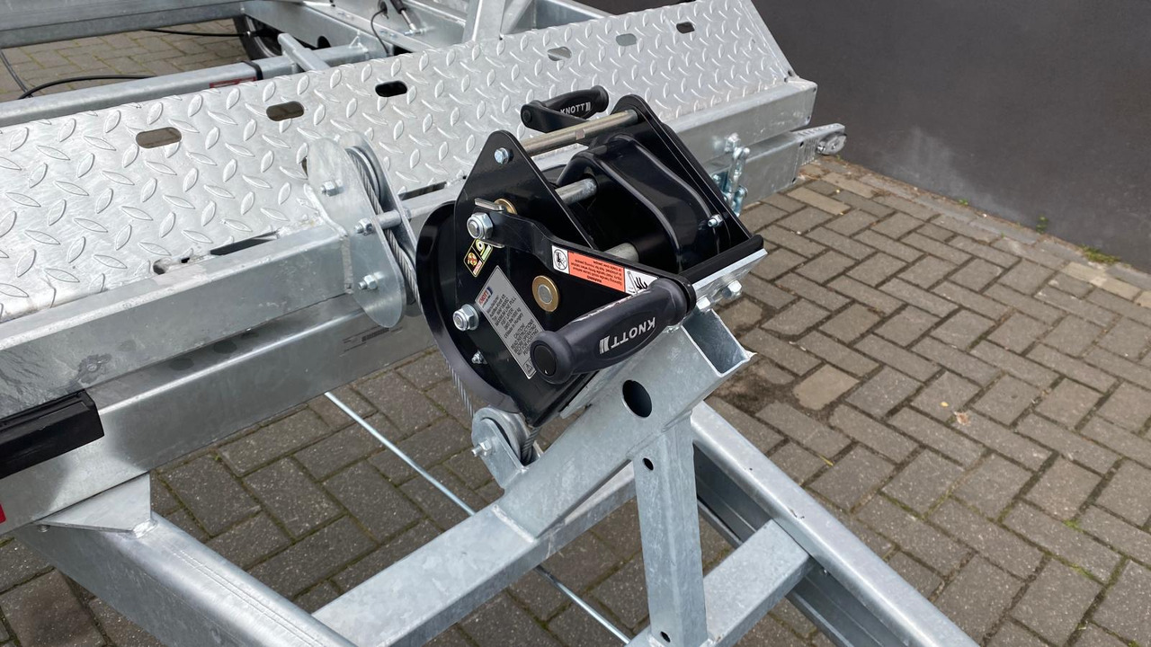 PRZYCZEPA WARK KABLOWA POD BĘBEN KABLOWY DMC 2700KG / WARK Cable Trailer for Cable Drum DMC 2700KG - Remorque porte-touret: photos 5 PRZYCZEPA WARK KABLOWA POD BĘBEN KABLOWY DMC 2700KG / WARK Cable Trailer for Cable Drum DMC 2700KG - Remorque porte-touret: photos 5