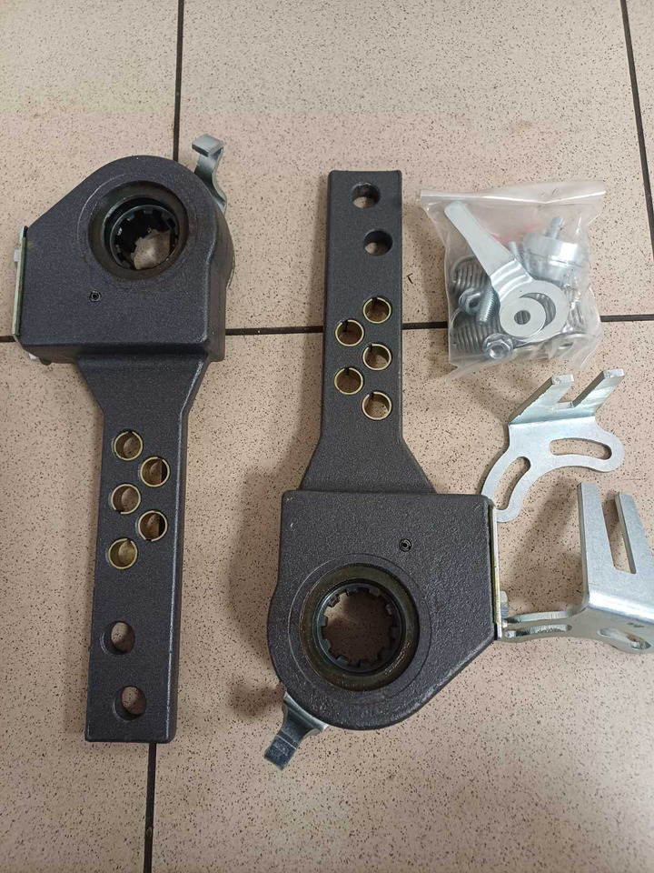 EUROPART - Pièces de rechange pour Remorque: photos 2 EUROPART - Pièces de rechange pour Remorque: photos 2