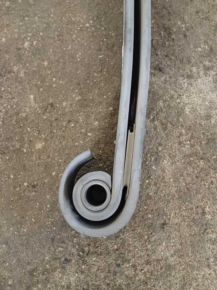 VOLVO FH - Carrosserie et extérieur: photos 4 VOLVO FH - Carrosserie et extérieur: photos 4