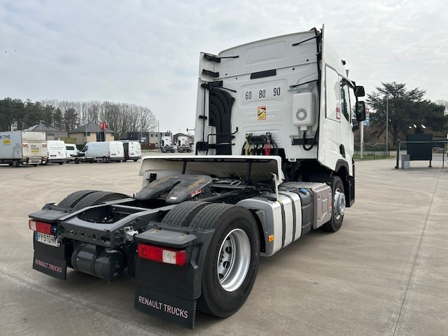 Renault Trucks T - Tracteur routier: photos 3 Renault Trucks T - Tracteur routier: photos 3