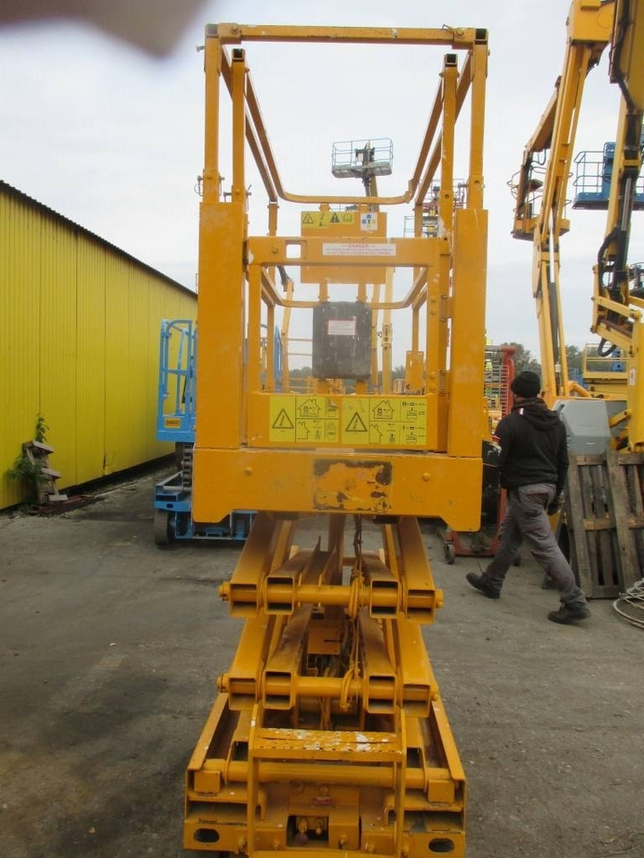 Genie GS 1532 - Nacelle ciseaux: photos 3 Genie GS 1532 - Nacelle ciseaux: photos 3