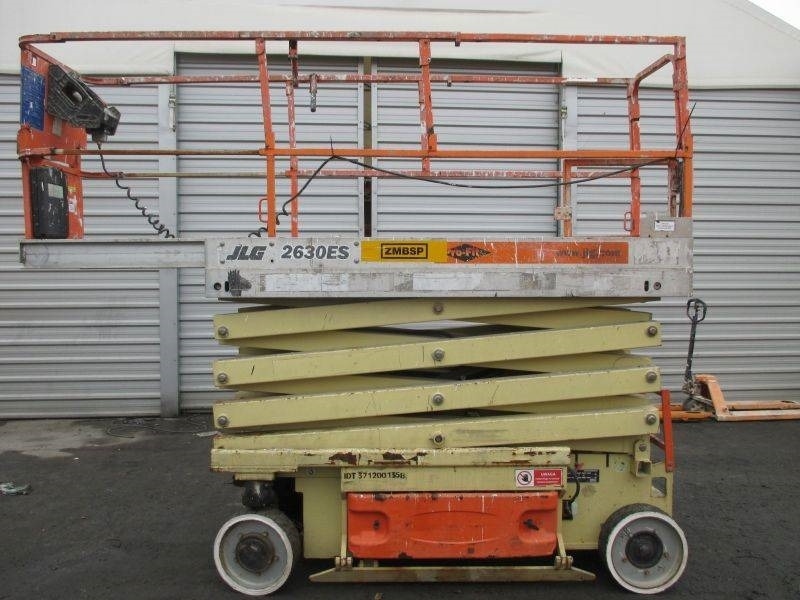 JLG 2630 ES - Nacelle ciseaux: photos 1 JLG 2630 ES - Nacelle ciseaux: photos 1