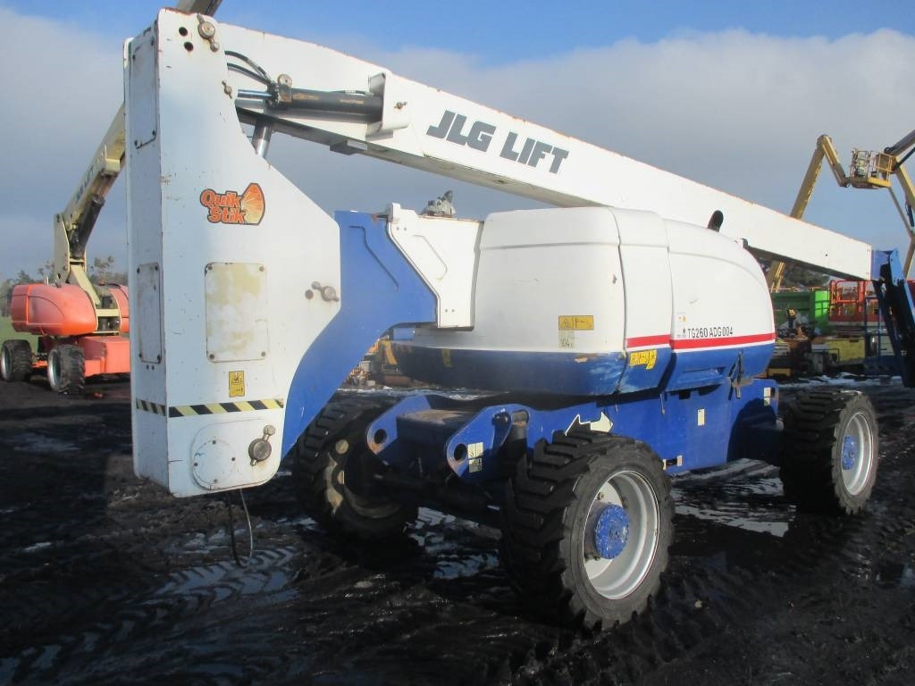 JLG 800 AJ - Nacelle articulée: photos 4 JLG 800 AJ - Nacelle articulée: photos 4