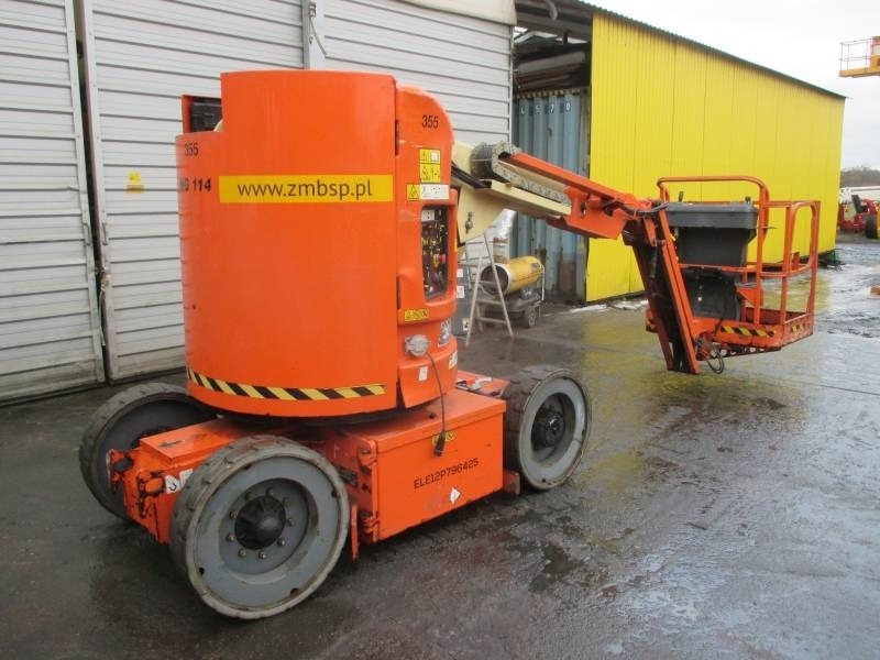 JLG E 300 AJ - Nacelle articulée: photos 2 JLG E 300 AJ - Nacelle articulée: photos 2