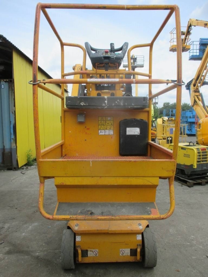 JLG Toucan 8 E - Nacelle à mât vertical: photos 3 JLG Toucan 8 E - Nacelle à mât vertical: photos 3