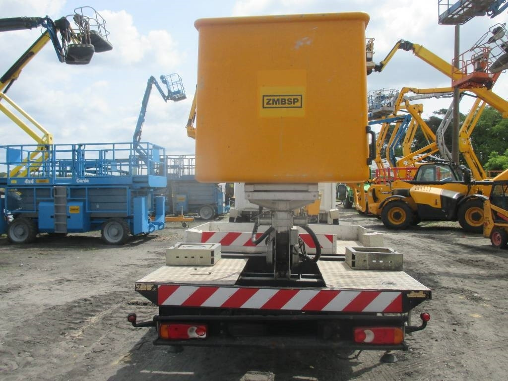 Multitel MT 202 DS - Camion avec nacelle: photos 4 Multitel MT 202 DS - Camion avec nacelle: photos 4