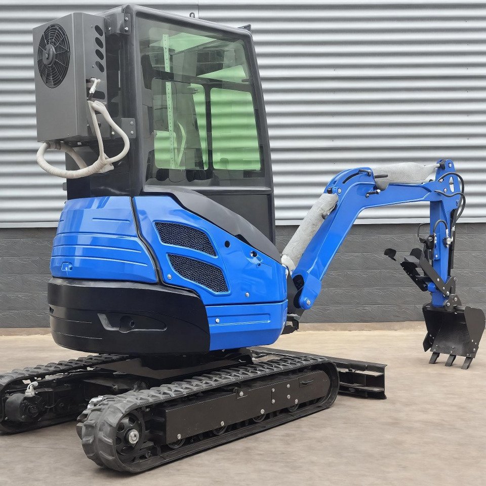 LADYS DY25U Mini Excavator Euro 5/Epa Engine Kubota Mini Excavator For Sale - Mini pelle: photos 5 LADYS DY25U Mini Excavator Euro 5/Epa Engine Kubota Mini Excavator For Sale - Mini pelle: photos 5