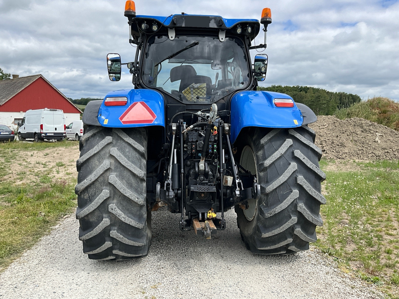 NEW HOLLAND T7 245 - Tracteur agricole: photos 3 NEW HOLLAND T7 245 - Tracteur agricole: photos 3