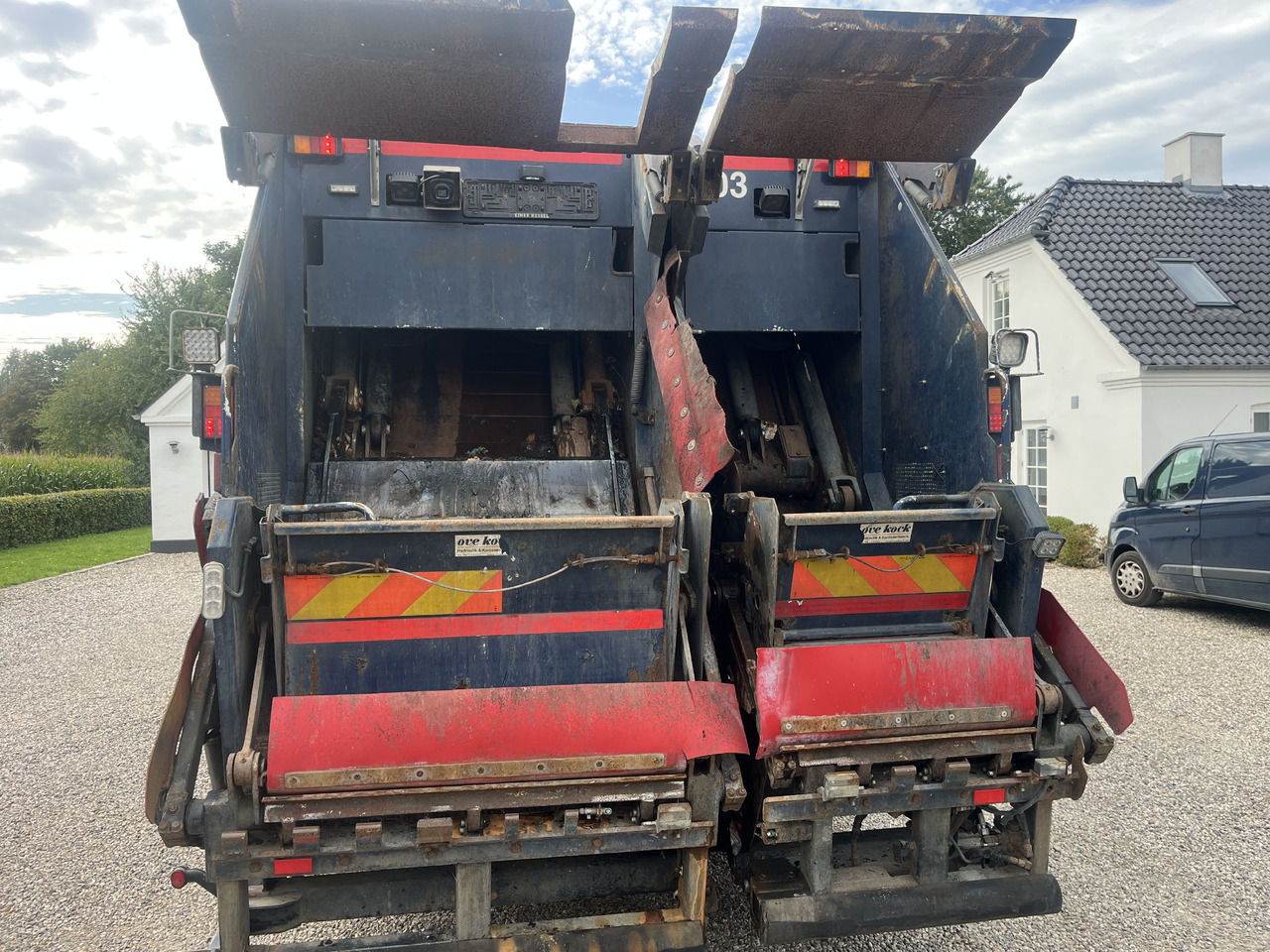 Crédit-bail de MERCEDES-BENZ Econic 2630 2 camber MERCEDES-BENZ Econic 2630 2 camber: photos 6 Crédit-bail de MERCEDES-BENZ Econic 2630 2 camber MERCEDES-BENZ Econic 2630 2 camber: photos 6