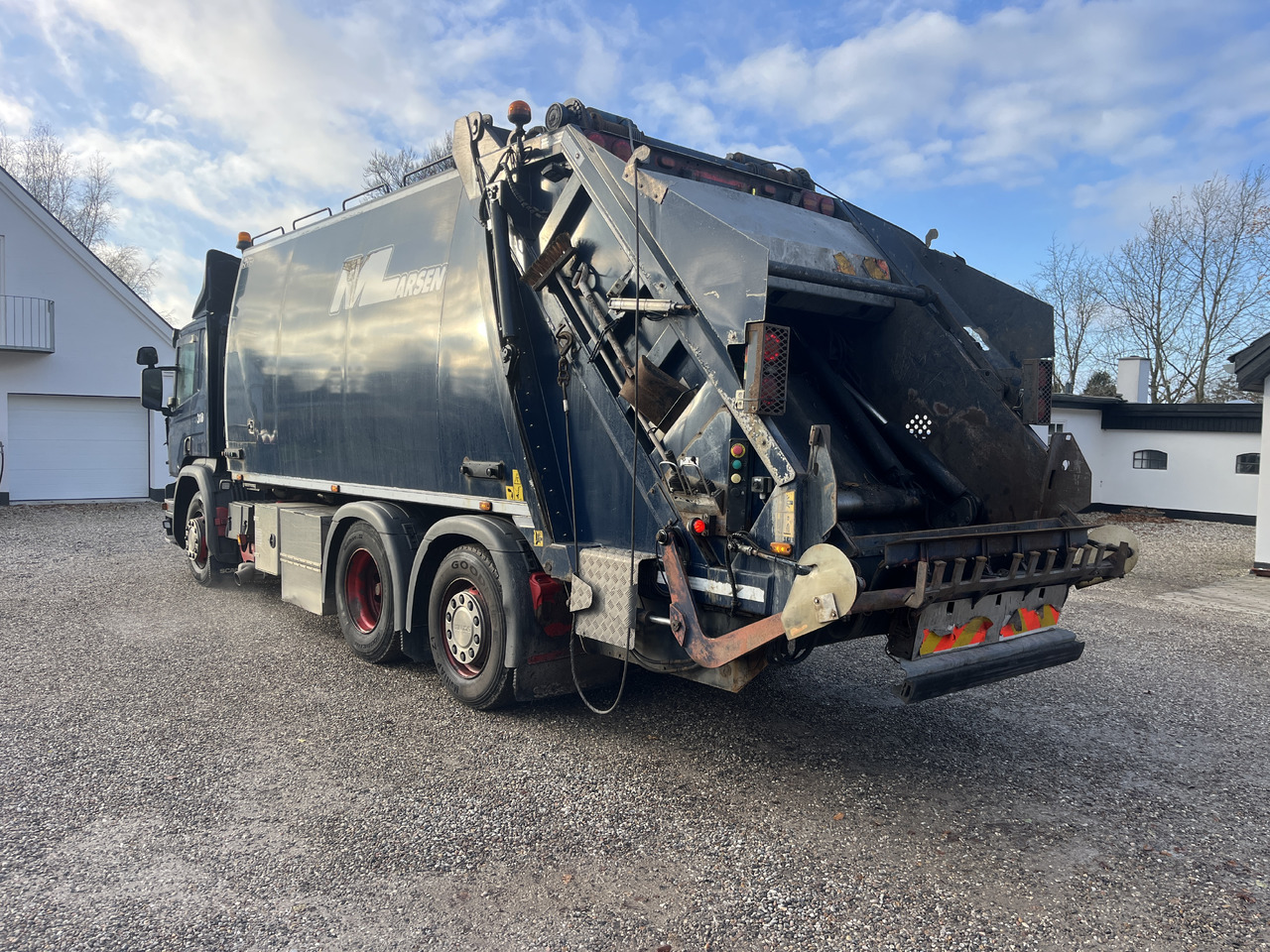 SCANIA P 320 NTM 21m3 - Benne à ordures ménagères: photos 3 SCANIA P 320 NTM 21m3 - Benne à ordures ménagères: photos 3