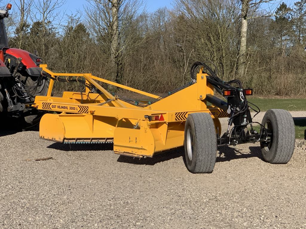 Décapeuse GST 3000 Gravel Road planere GST 3000 Vejhøvl: photos 6