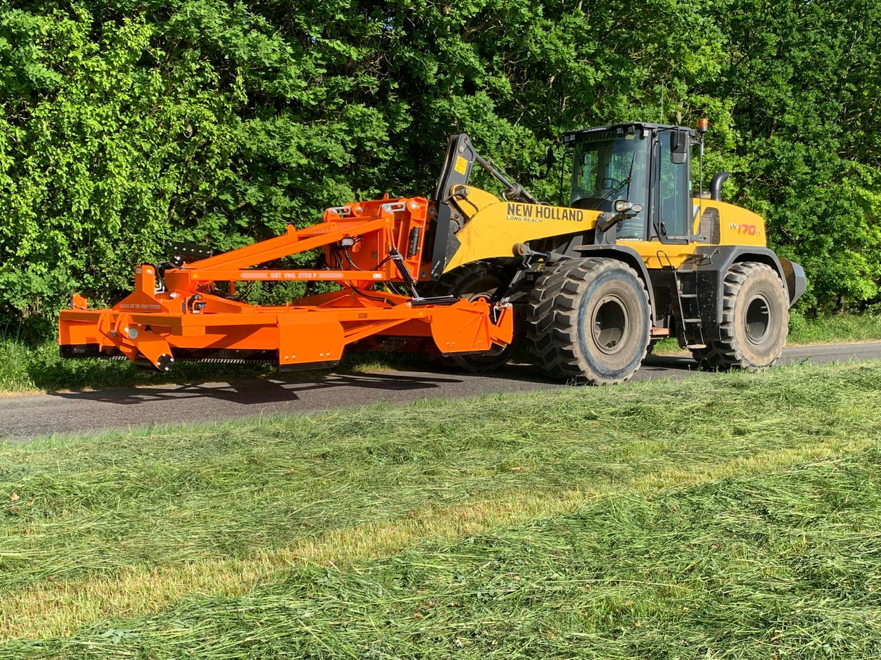 GST VHG 2700P Grader Attachment Wheel loader Grader gravel road - Niveleuse: photos 5 GST VHG 2700P Grader Attachment Wheel loader Grader gravel road - Niveleuse: photos 5