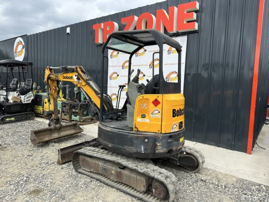 Mini pelle Bobcat E26 à 18900 € HT: photos 8 Mini pelle Bobcat E26 à 18900 € HT: photos 8