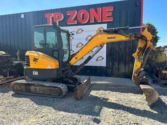 Bobcat E35 Cabine à 22500 € HT - Mini pelle: photos 3 Bobcat E35 Cabine à 22500 € HT - Mini pelle: photos 3