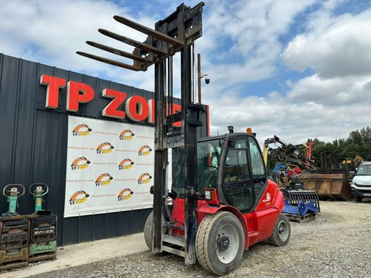 Chariot élévateur diesel Manitou MSI40 Cabine à 27900 € HT: photos 6