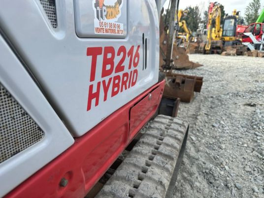 Takeuchi TB216 HYBRID à 18500€ ht - Mini pelle: photos 5 Takeuchi TB216 HYBRID à 18500€ ht - Mini pelle: photos 5