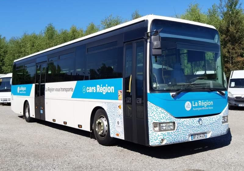 Bus interurbain Irisbus Recreo Crossway 2009*64 miejsca/8084: photos 1