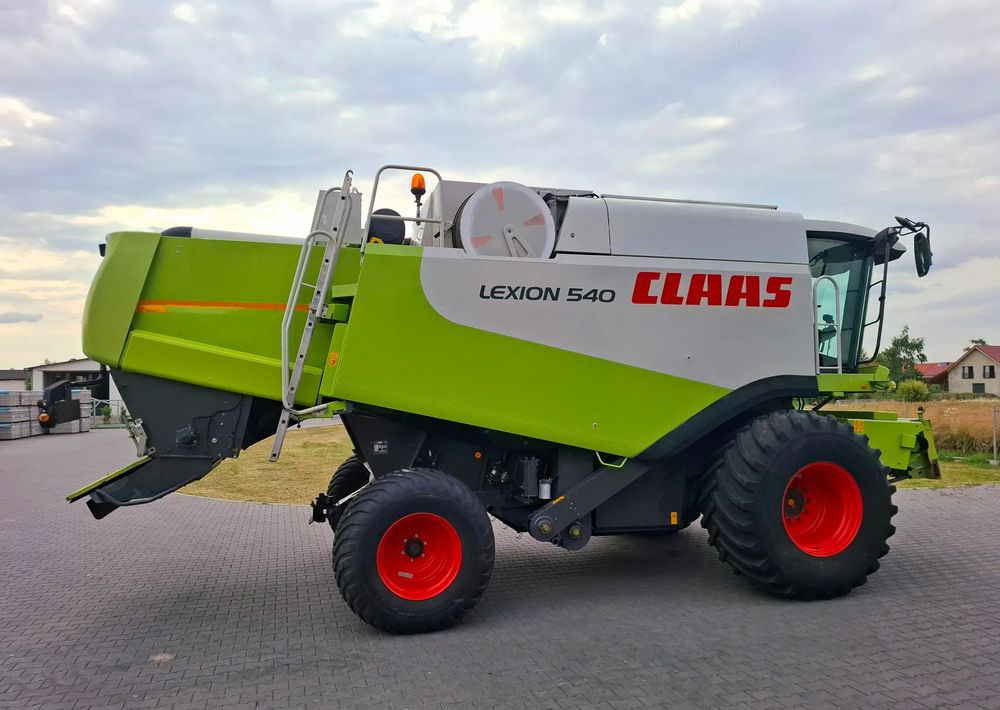 Claas Lexion 540 heder 6.6 m, Nie Malowany, Stan Bardzo Dobry - Moissonneuse-batteuse: photos 4 Claas Lexion 540 heder 6.6 m, Nie Malowany, Stan Bardzo Dobry - Moissonneuse-batteuse: photos 4